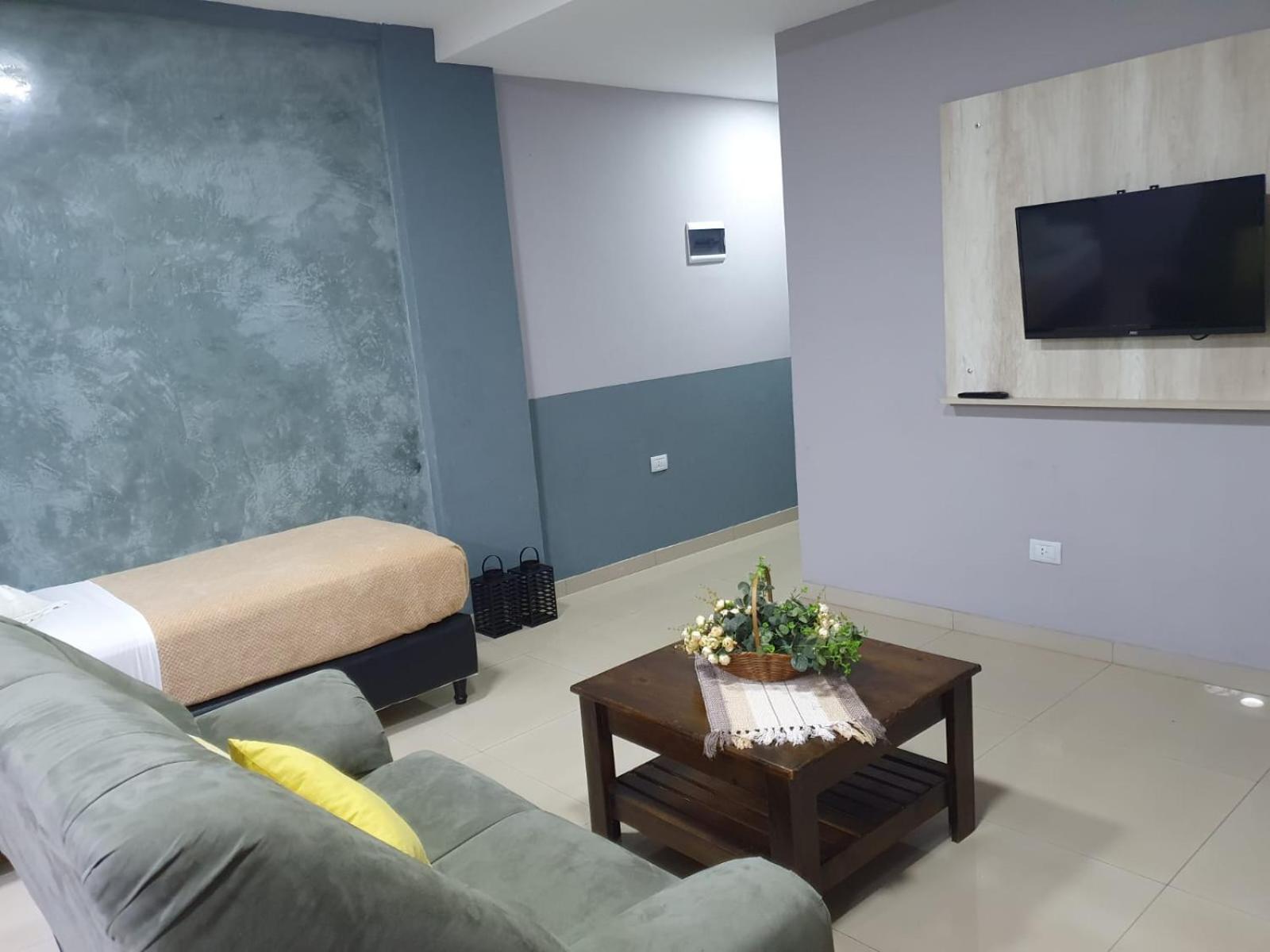 Martina Apart Puerto Iguazu Exterior photo